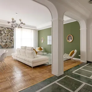Heart Duomo District Appartement Milan